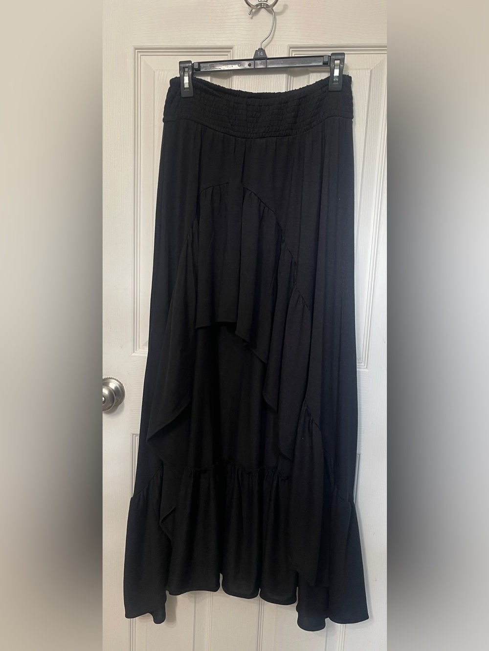 Joyfolie Black High-Low Ruffle Knit Skirt Size L - Picture 2 of 9